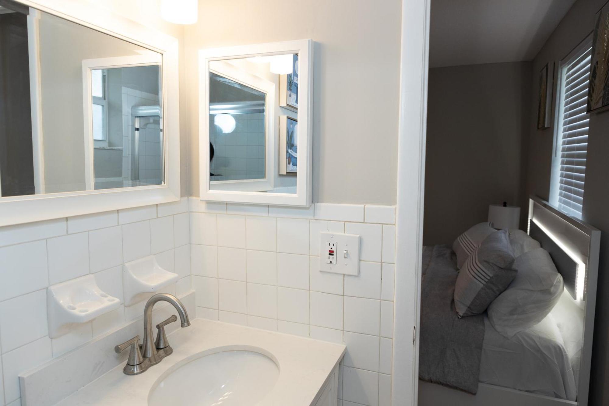 Cozy And Modern Vacation Home Hallandale Beach Bagian luar foto